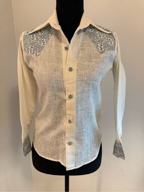 Rare Kennington Disney Button Up